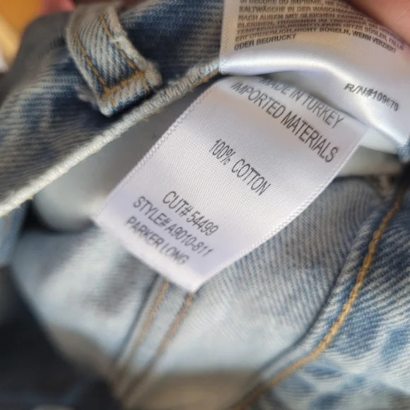 AGOLDE Parker Long Distressed Denim Shorts - Picture 13 of 14